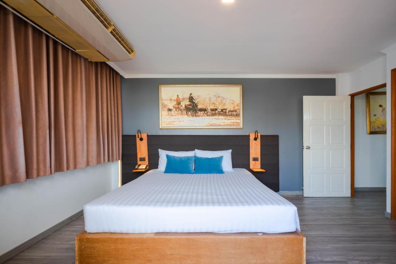 Hotel Shagwell Mansions Pattaya Esterno foto