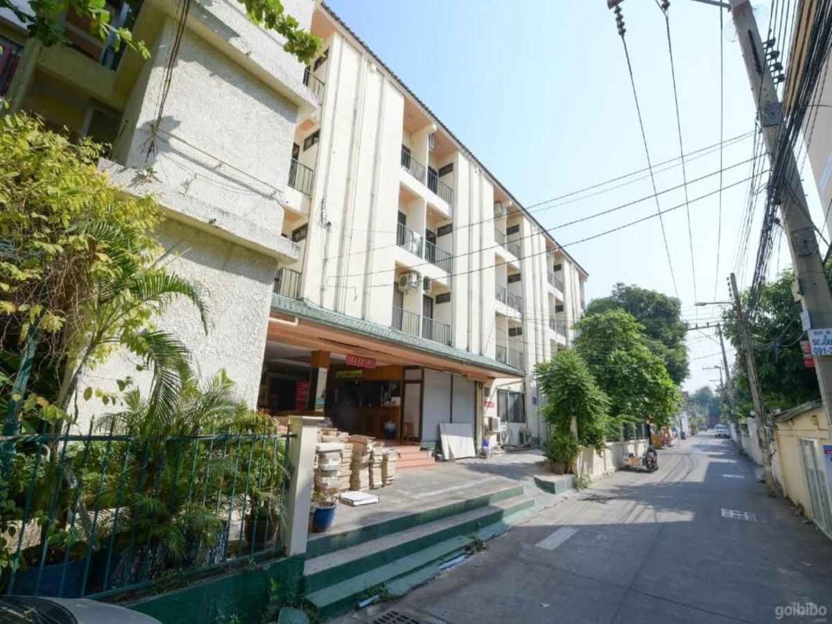 Hotel Shagwell Mansions Pattaya Esterno foto